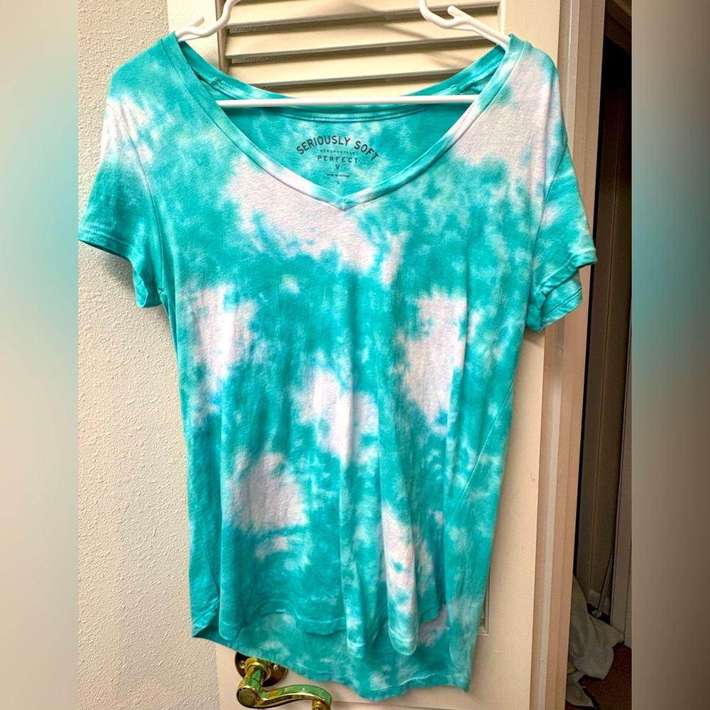 🩵🤍Aeropostale • aqua & white tie dye top • S - Picture 1 of 4